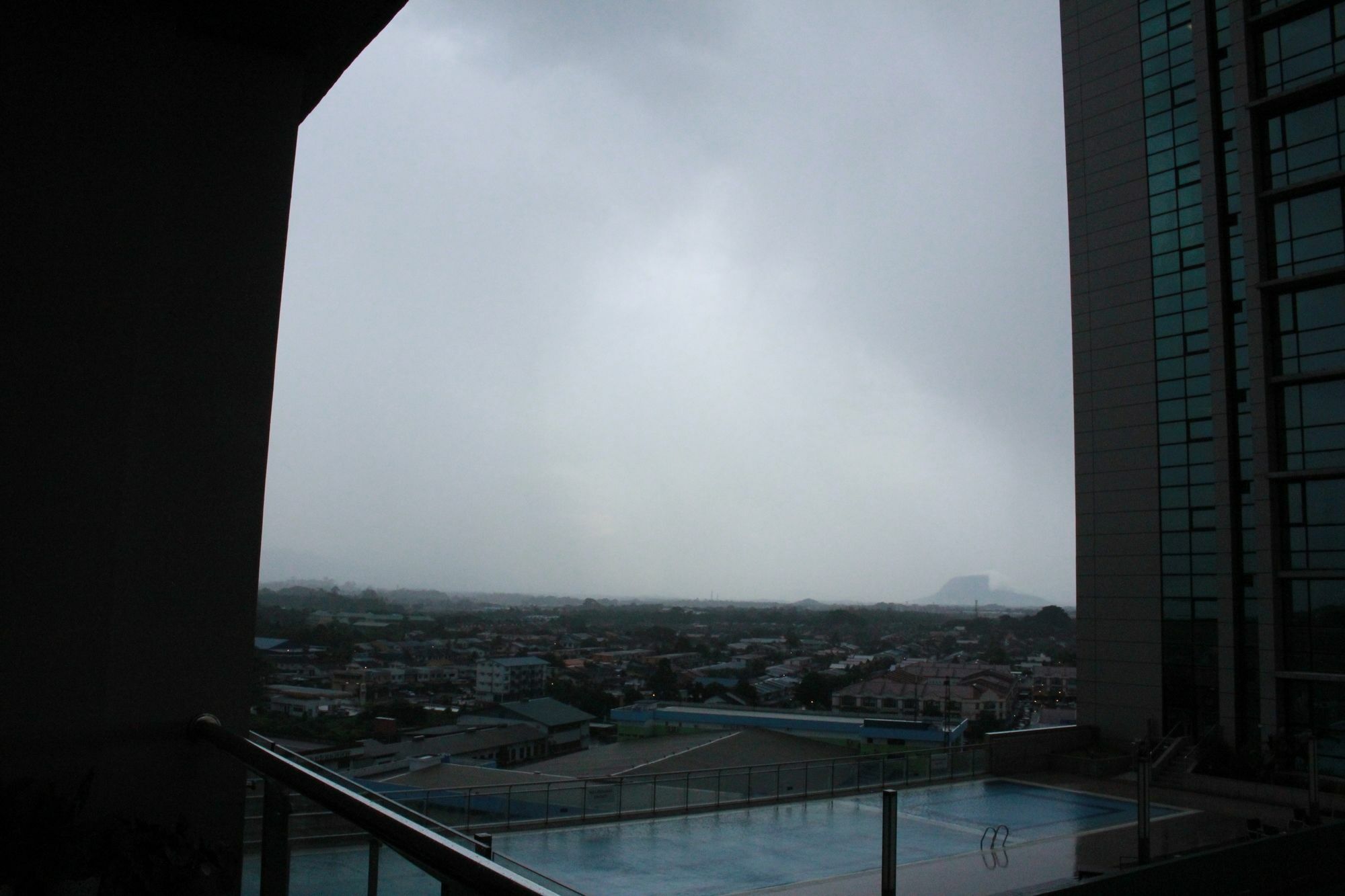 Imperial Suites Serviced Apartment Maong Bazaar Luaran gambar